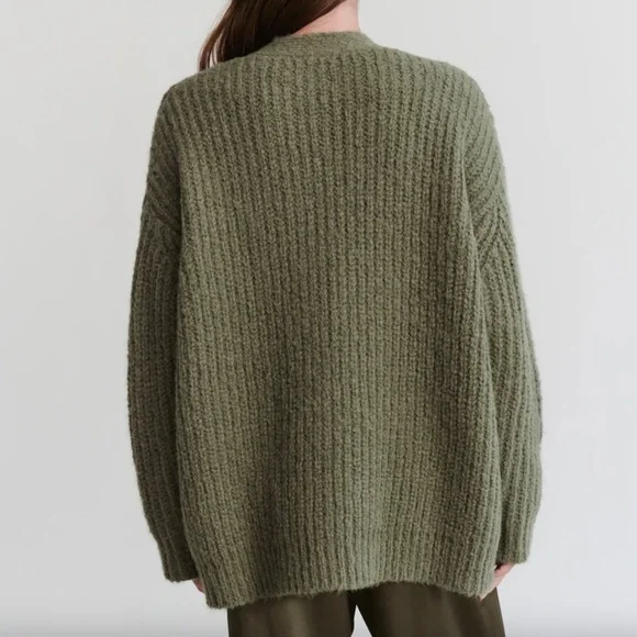 Jenni Kayne Cocoon Cardigan in Olive - Small - Picture 7 of 13